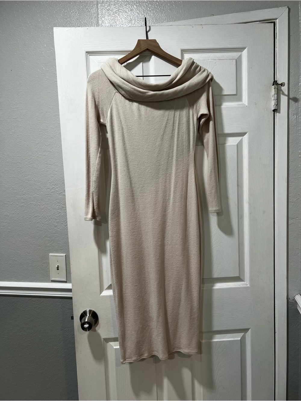 Windsor Cream Off-the-Shoulder Long Sleeve Midi Dress